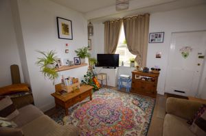 Lounge- click for photo gallery